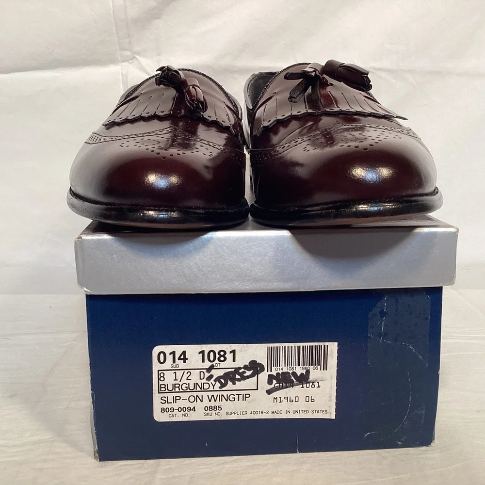 Stafford Vintage Men’s Burgundy Slip on Wingtip Loafers Size 8 1/2 Meade in USA
